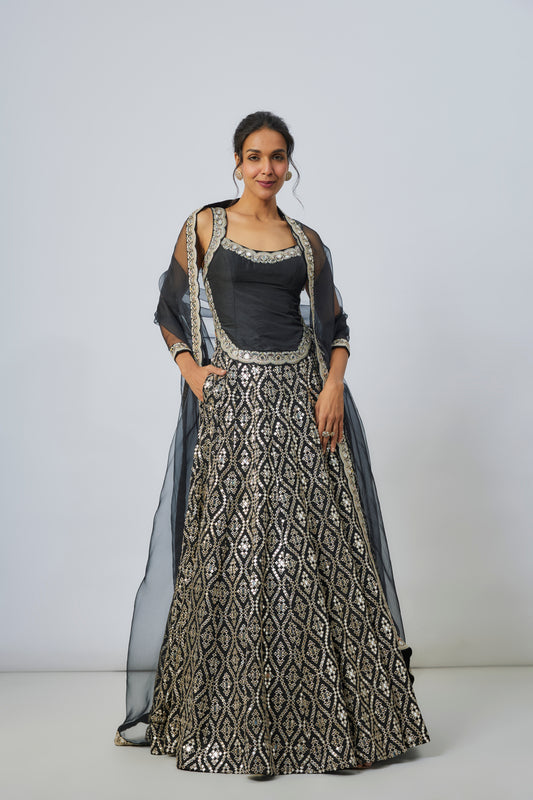ROSHNI LEHENGA SET