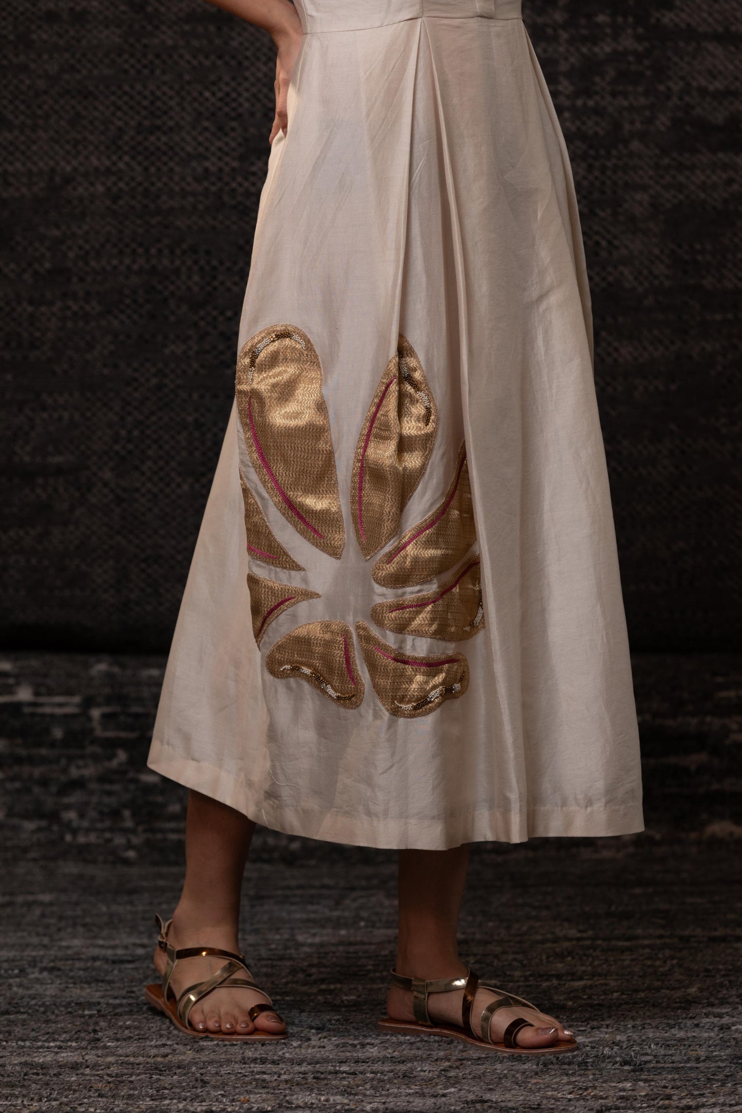 GULNAAR FLORAL PLEATED DRESS