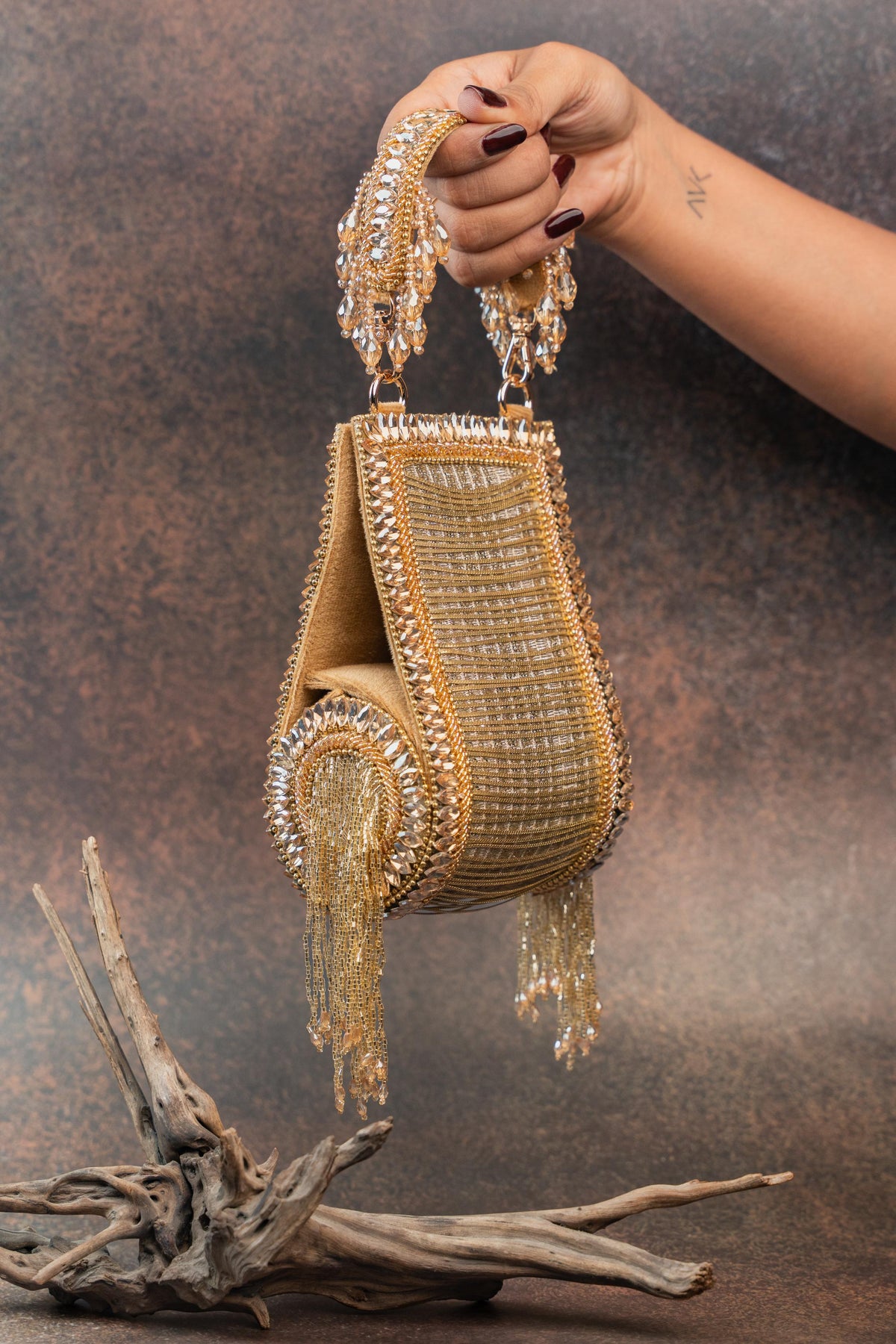 HINTED BEADFALL GOLD