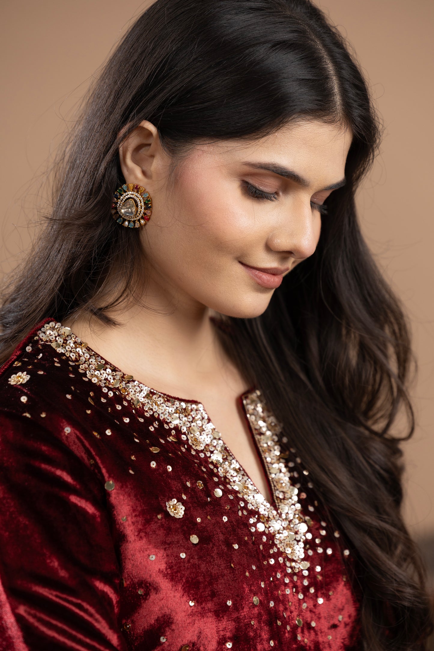 VELVET PAKISTANI KURTA SET WITH SEQUIN & CUTDANA WORK