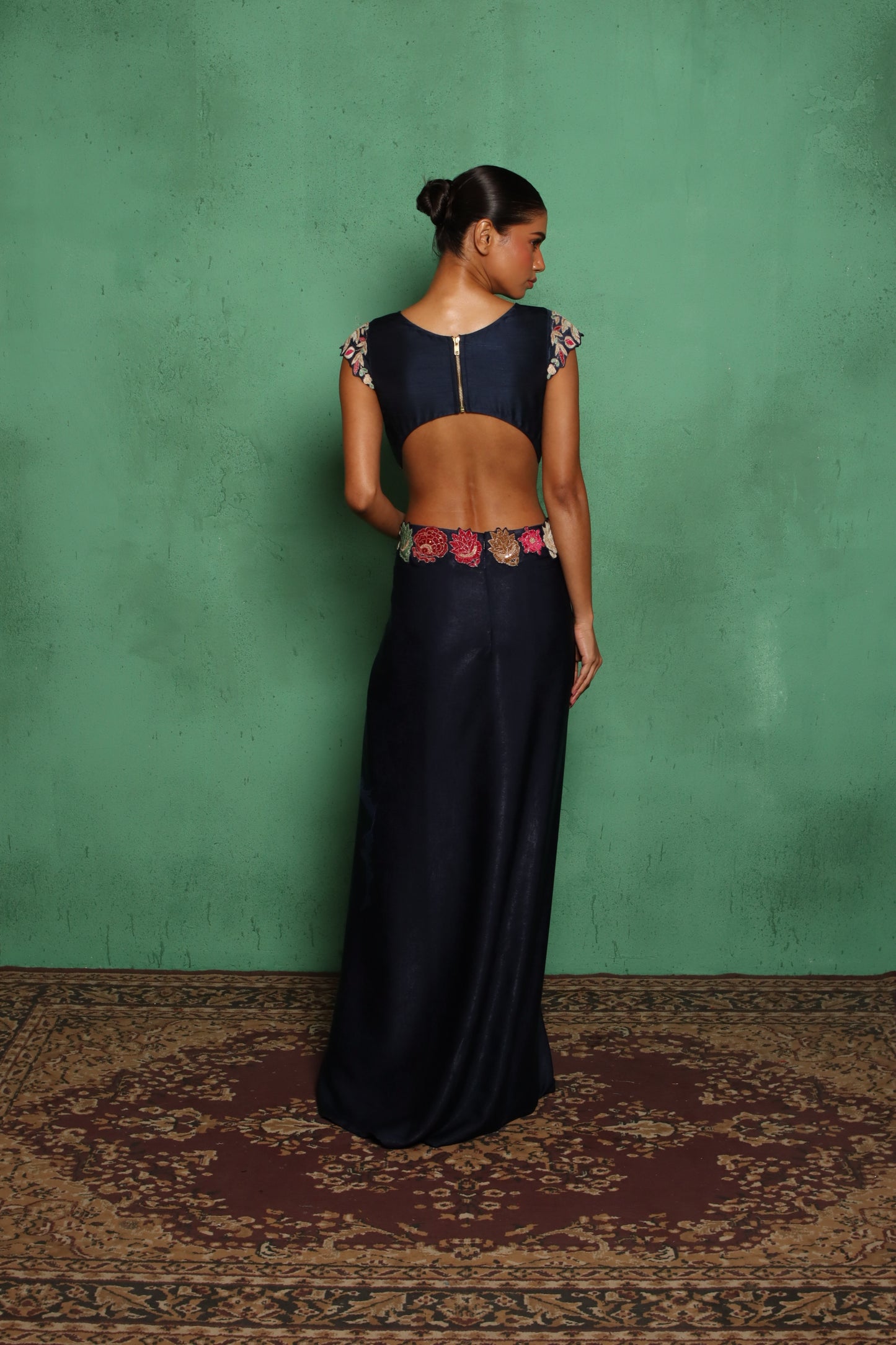 SPANISH SIDE CUT GOWN