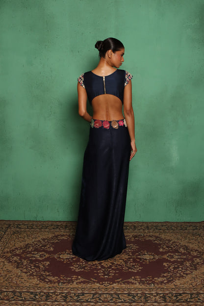 SPANISH SIDE CUT GOWN