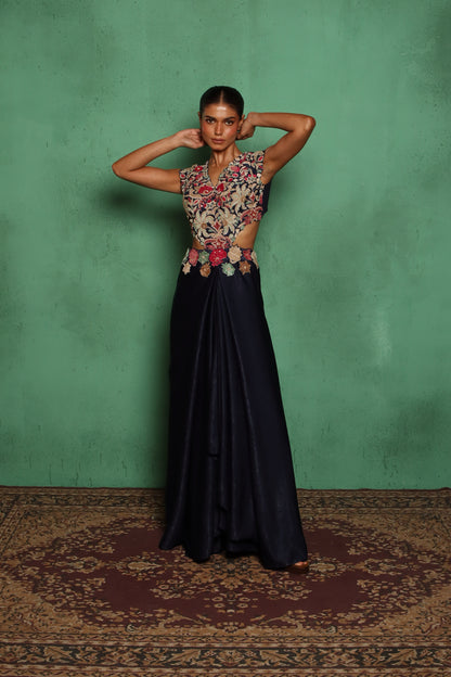 SPANISH SIDE CUT GOWN