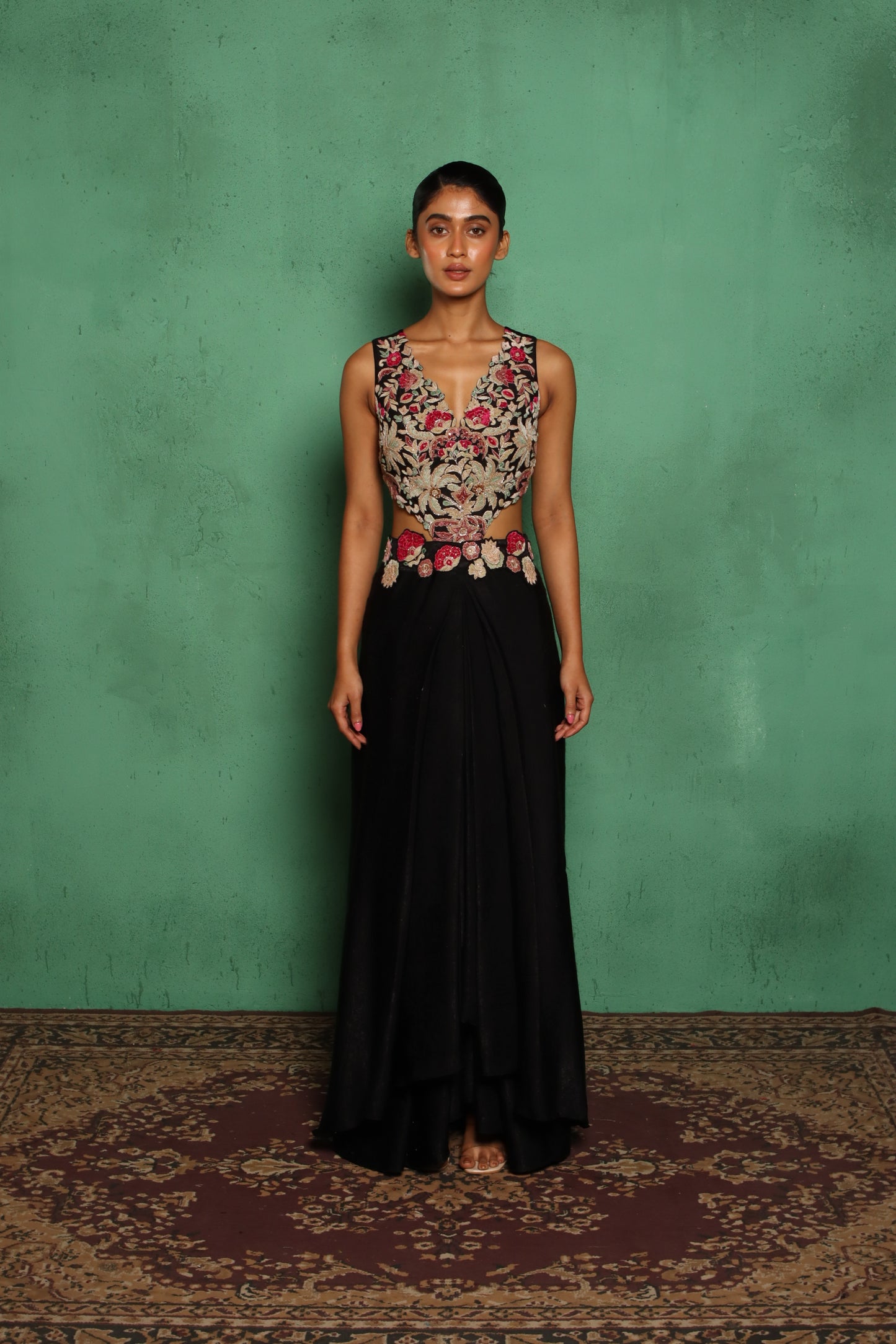 SPANISH SIDE CUT GOWN