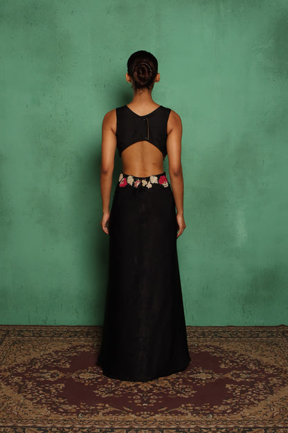 SPANISH SIDE CUT GOWN