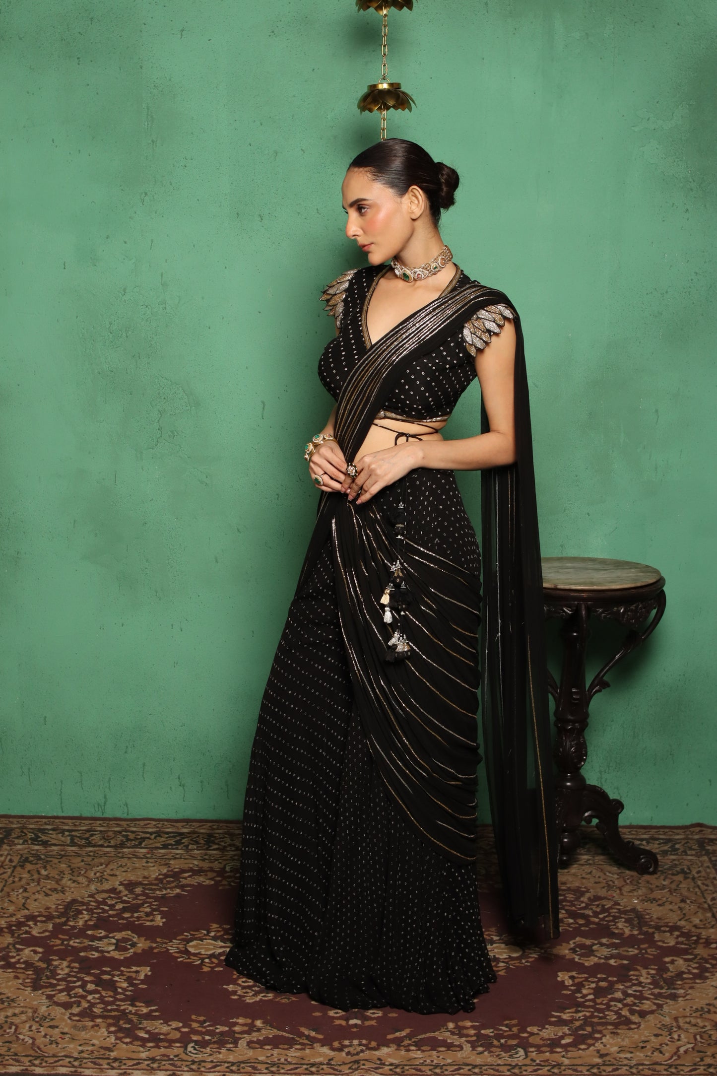 BANDHNI BLING DRAPE