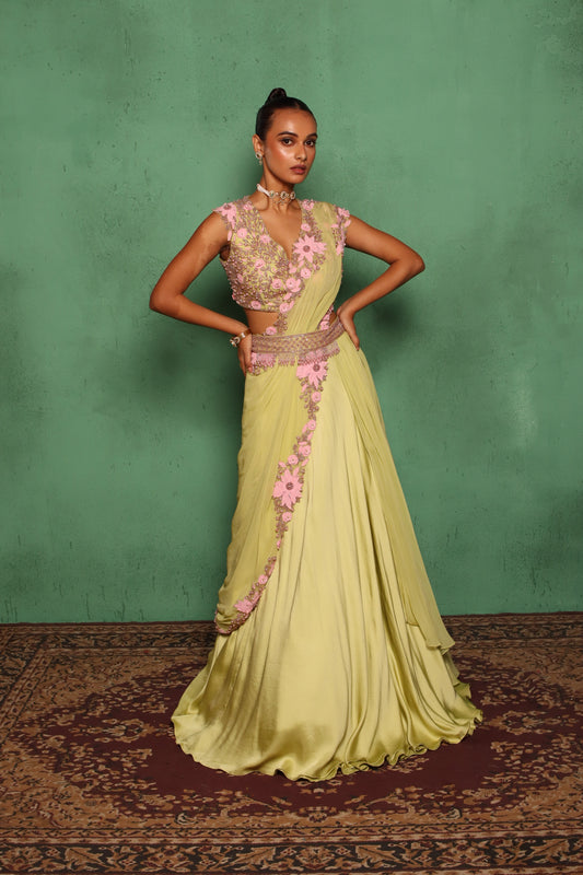 CUTWORK SUNFLOWER FEATHER LEHENGA
