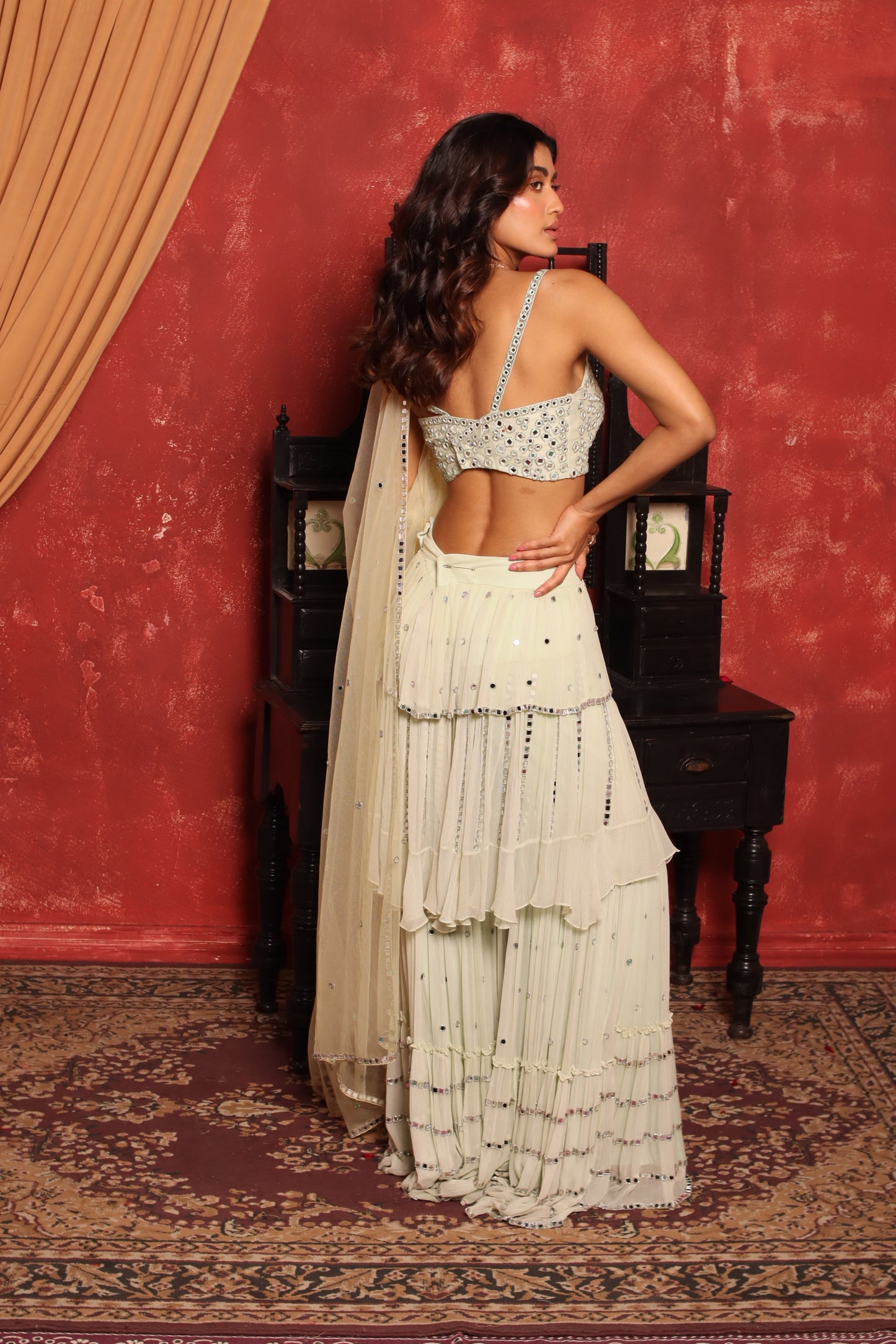 TUBE MIRROR LAYER SHARARA