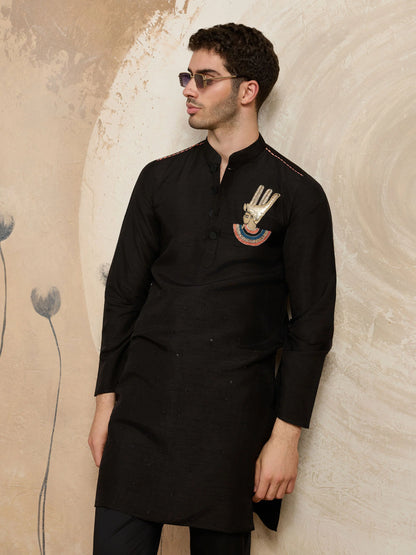 ROYAL BLACK MONARCH