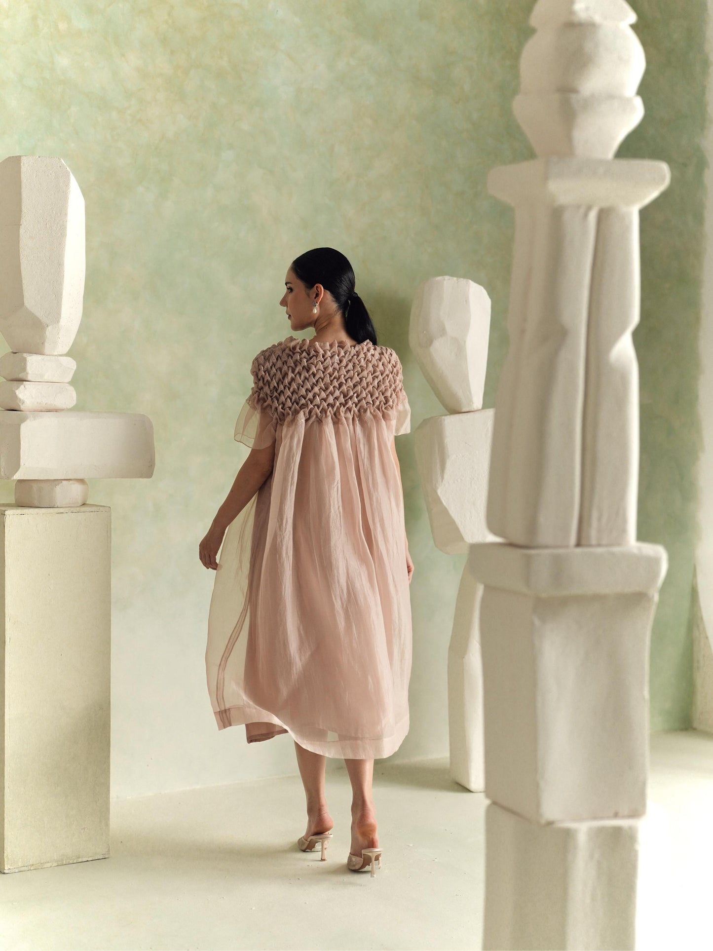 ROSETTE DRESS
