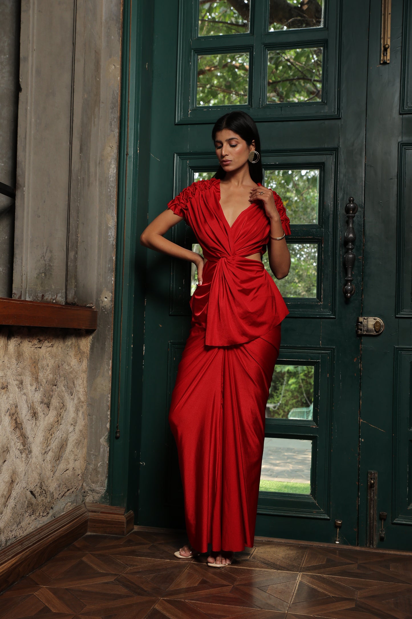 MUSE - NOIR LYCRA SHOULDER SMOCK WITH CUTOUT AND SKIRT