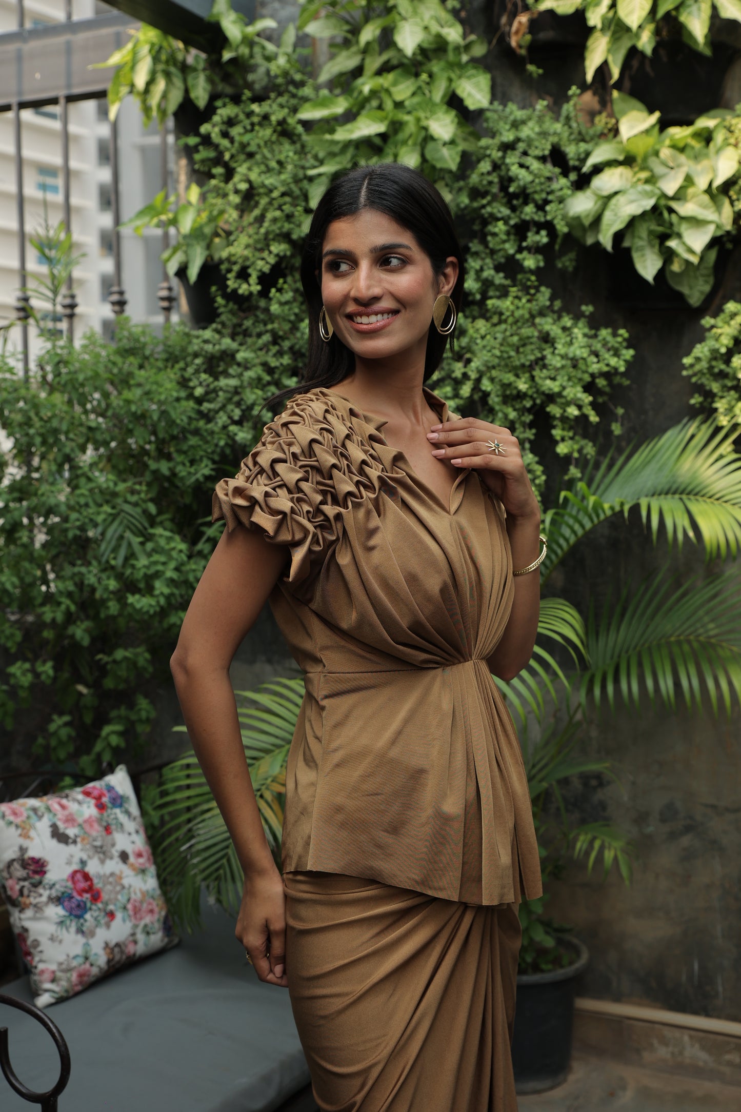 POISE - NOIR LYCRA SHOULDER SMOCK WITH SKIRT