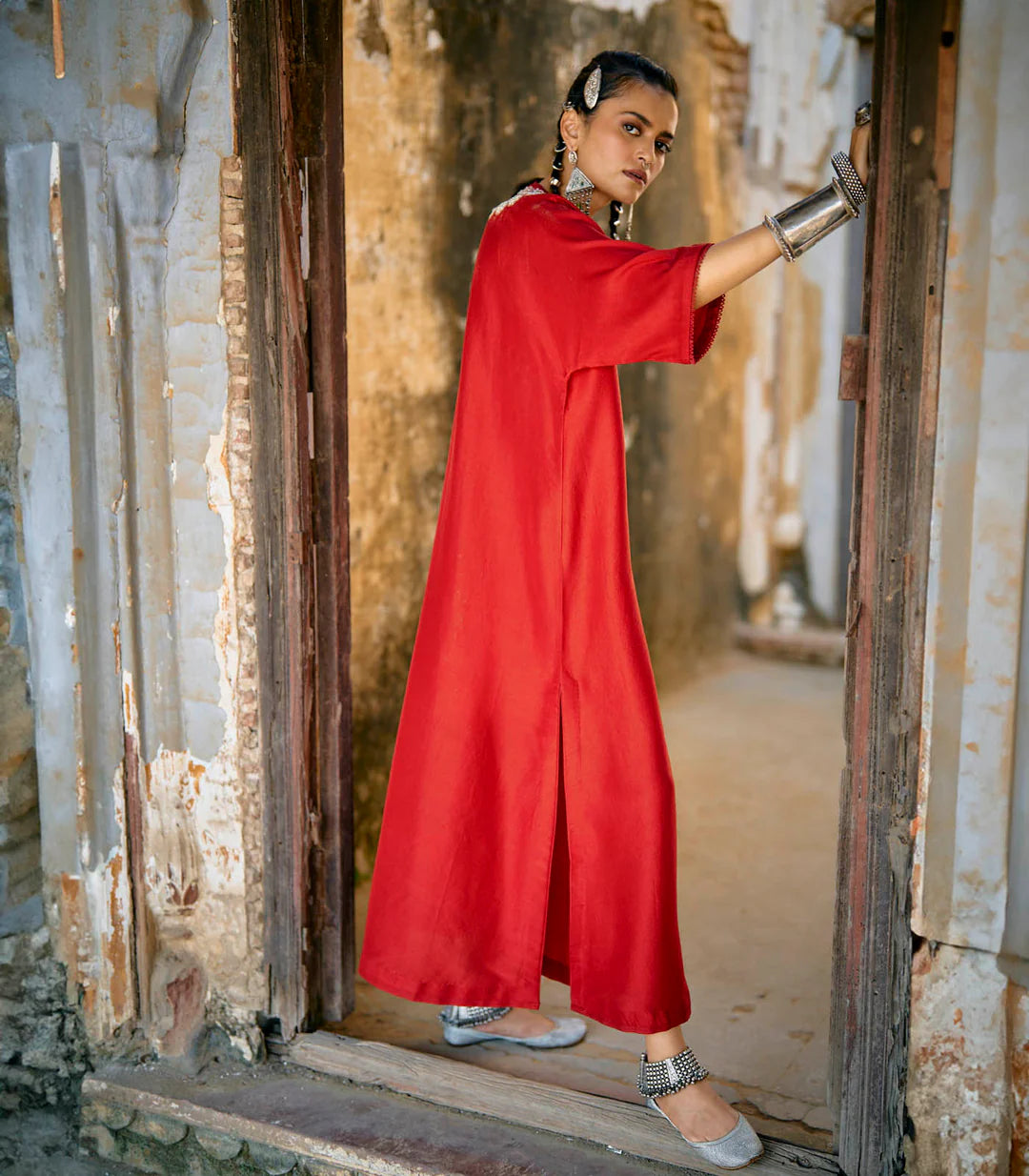RED KAFTAN