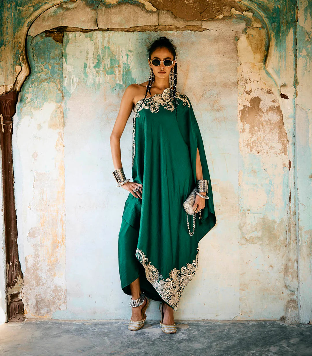 EMERALD GREEN OFF SHOULDER CAPE SET