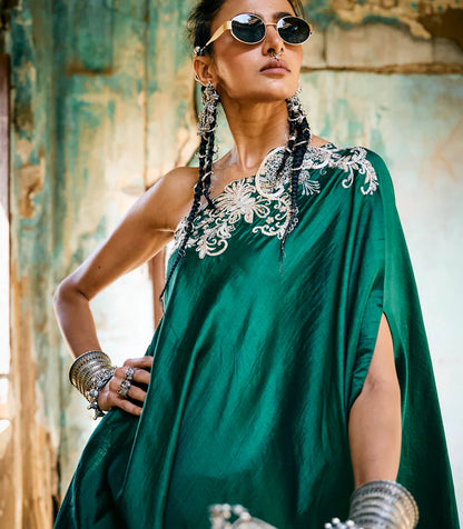 EMERALD GREEN OFF SHOULDER CAPE SET