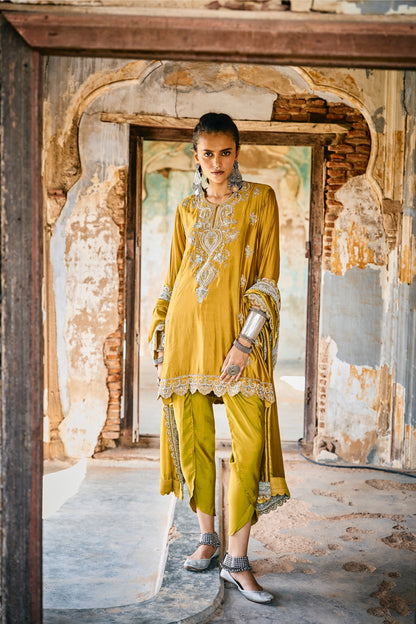 EMBROIDERED TUNIC WITH DUPATTA AND DHOTI