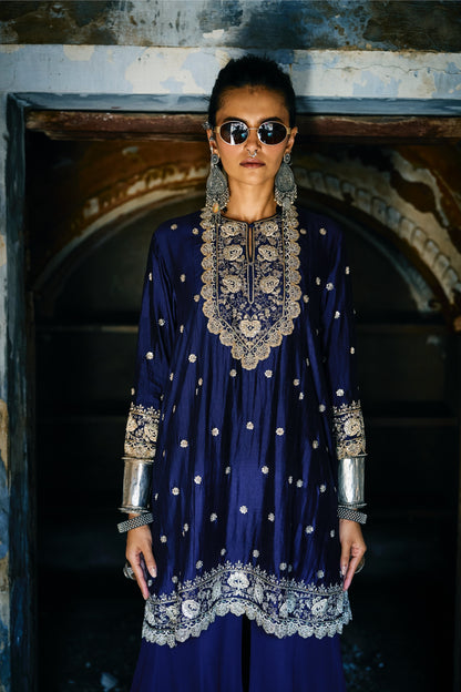 EMBROIDERED TUINC WITH DUPATTA AND SHARARA