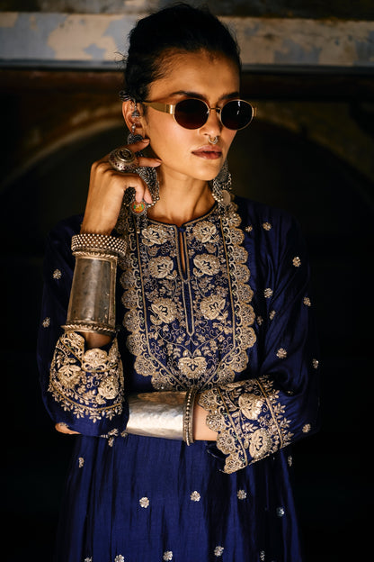 EMBROIDERED TUINC WITH DUPATTA AND SHARARA