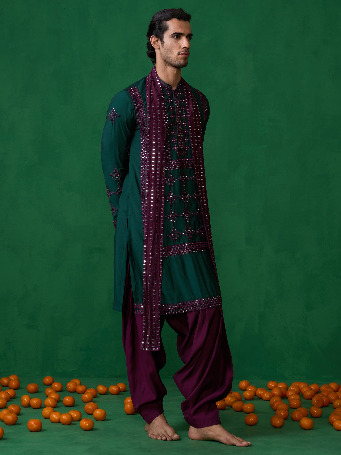 DARPAN BOTTLE GREEN KURTA SET