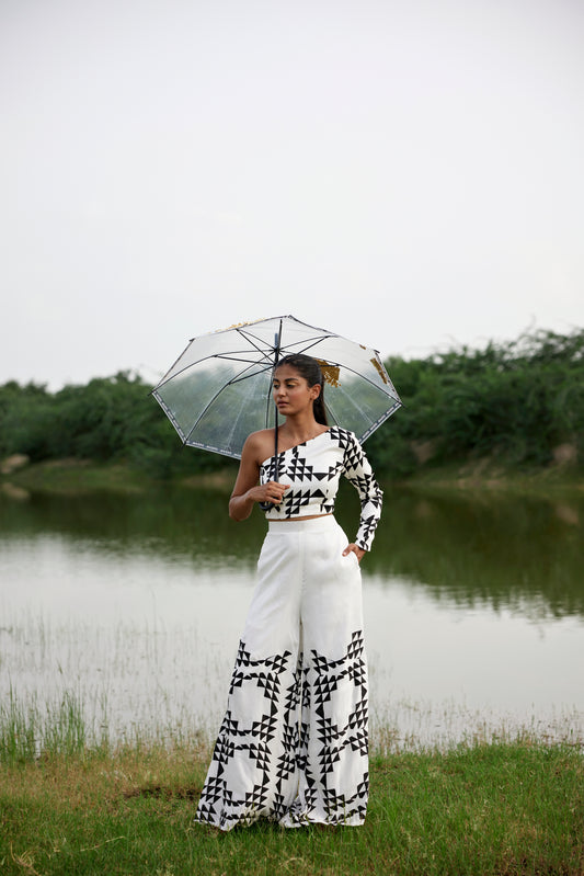 BLACK N WHITE CO-ORD SET