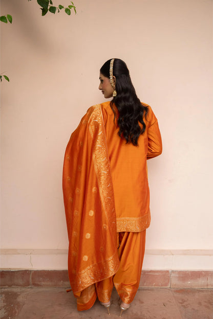 CHOTI SI KAHAANI PHIRAN