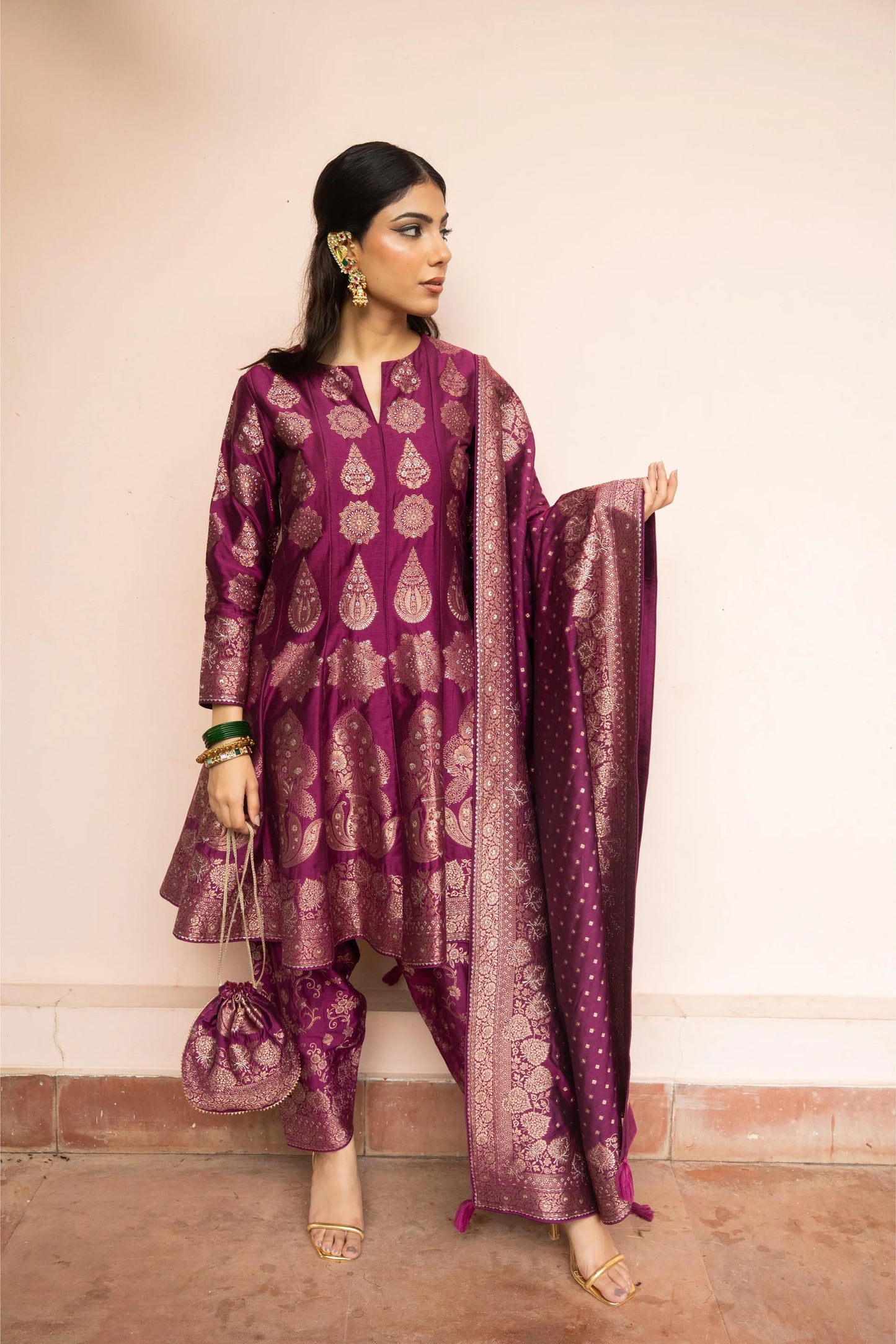 CHUP CHUP KE ANARKALI