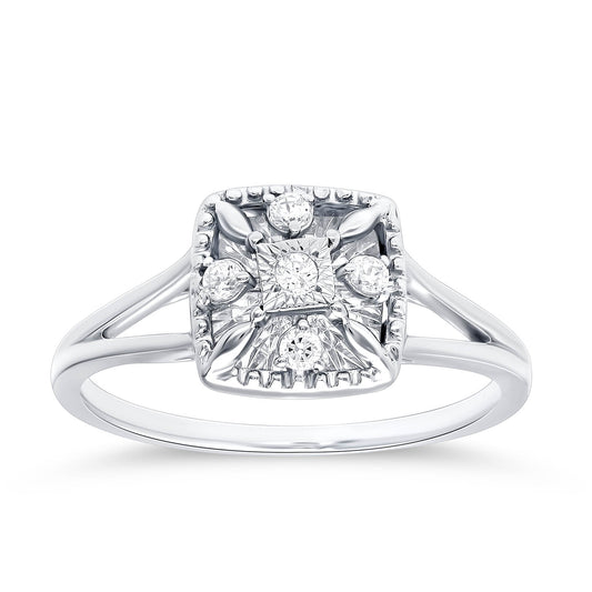 CUSHION DIAMOND RING