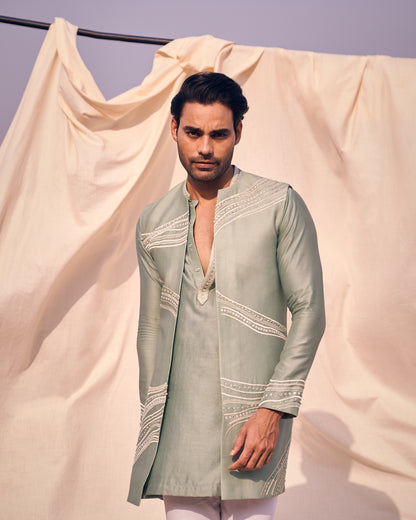 GREEN LONG OPEN BANDI SET WITH LINEAR EMBROIDERY
