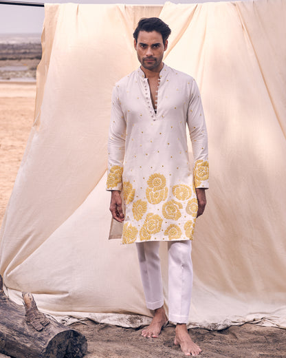 IVORY KURTA SET WITH YELLOW APPLIQUE FLORAL EMBROIDERY