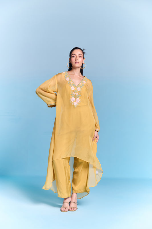 SHAINA KAFTAN