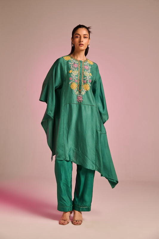 LANA KAFTAN