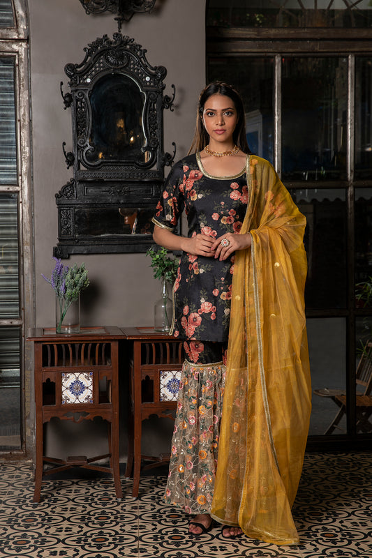 HEAVY FLORAL SHARARA SET
