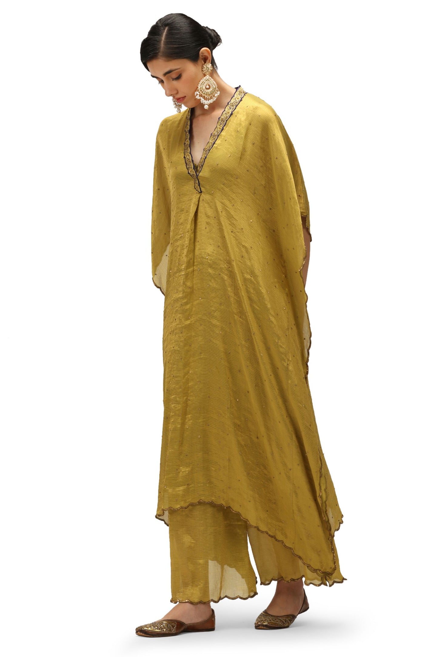 LAVANYA KAFTAN