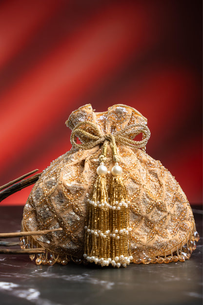 LEAFY LATTICE CHAMPAGNE