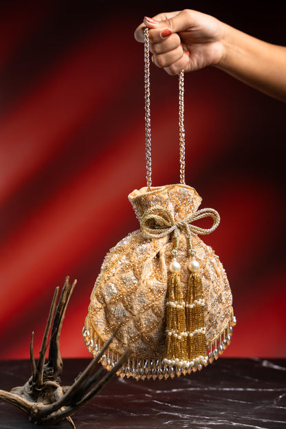 LEAFY LATTICE CHAMPAGNE