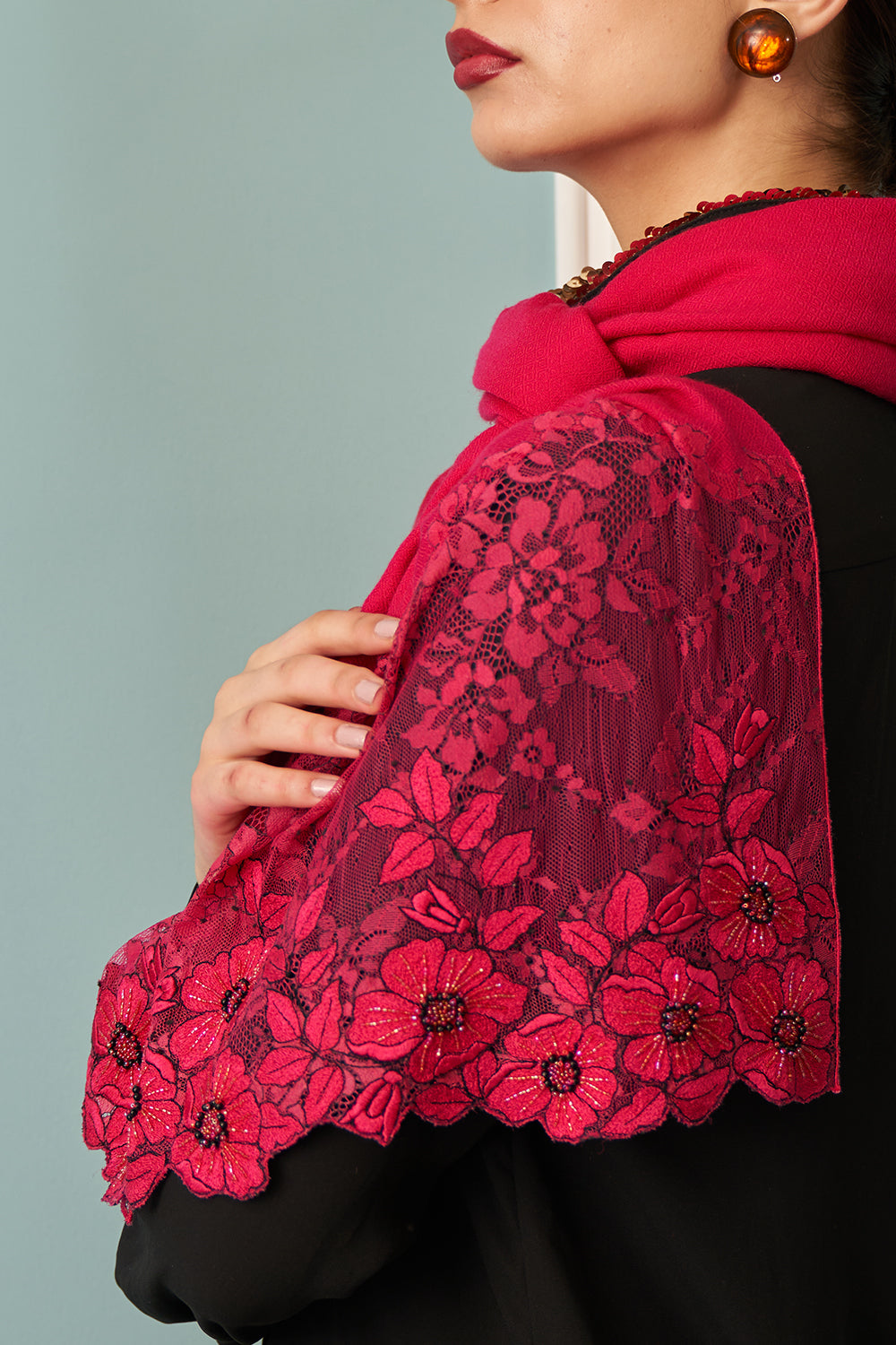 FLORAL INSET EMBROIDERED STOLE