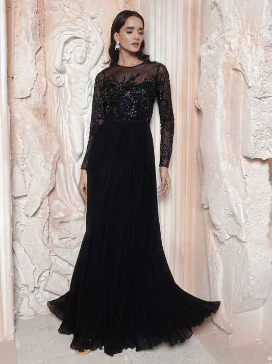 BLACK GOWN