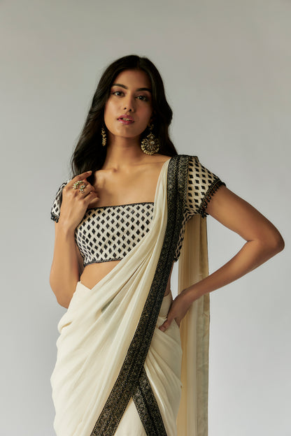 WHITE SAREE