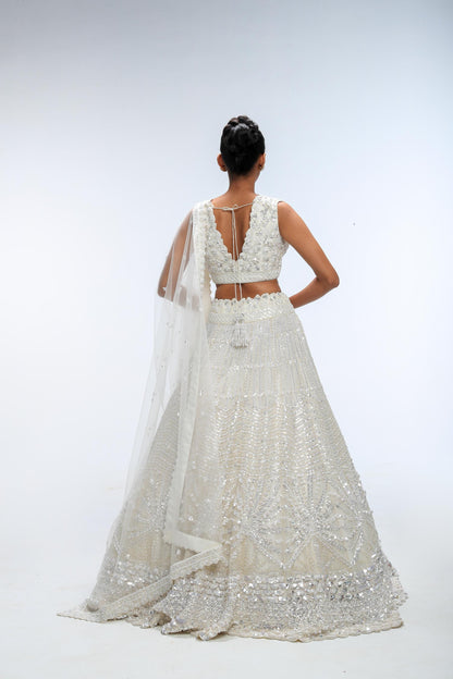 IVORY ILLUME LUMINANCE LEHENGA