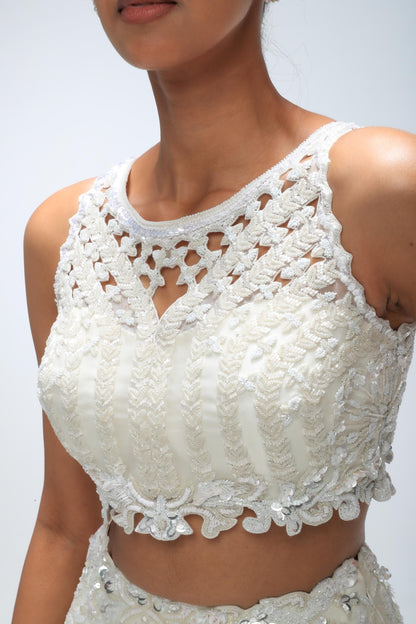 IVORY ILLUME  CASCADE LEHANGA