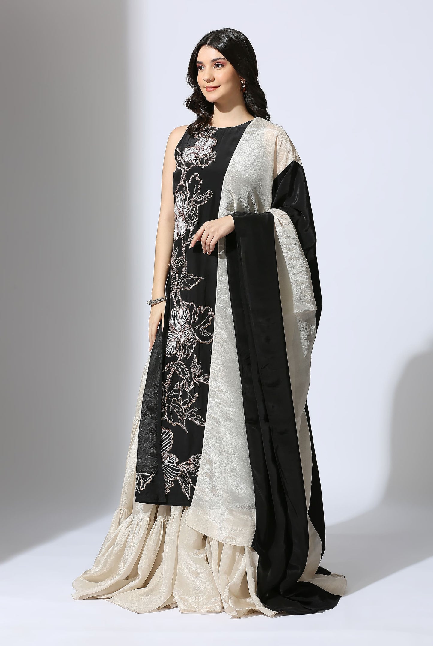 BLACK AND BEIGE SHARARA