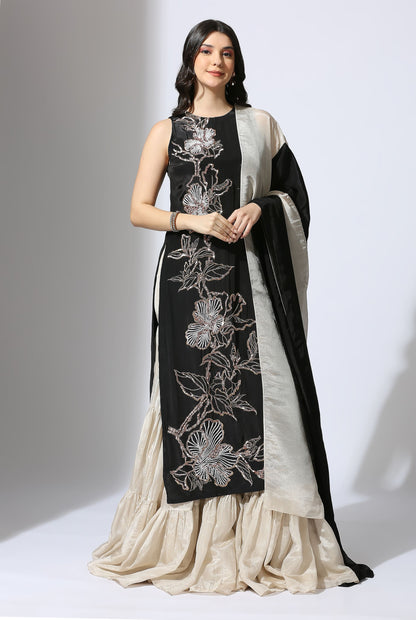 BLACK AND BEIGE SHARARA