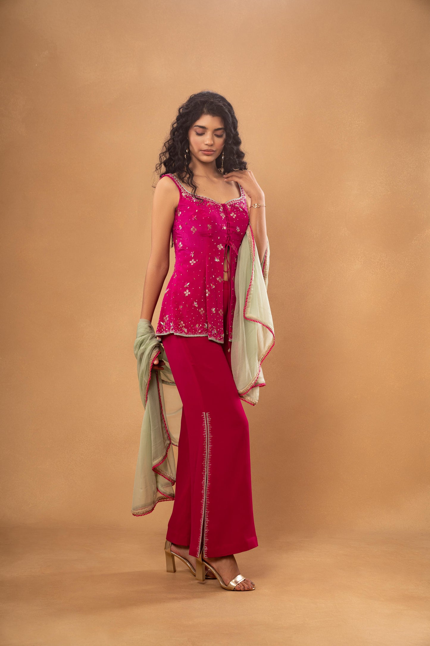PINK EMBROIDERED SHORT KURTI PANT SET (SET OF 3)