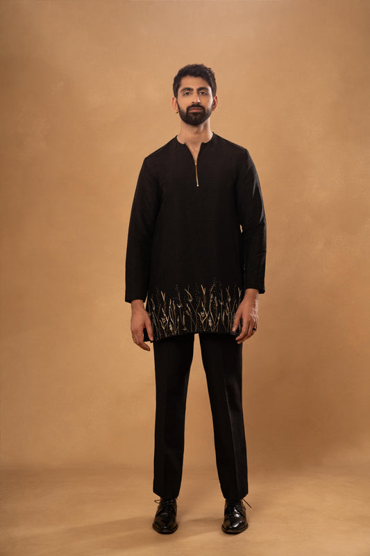 BLACK EMBROIDERED KURTA PANT SET (SET OF 2)