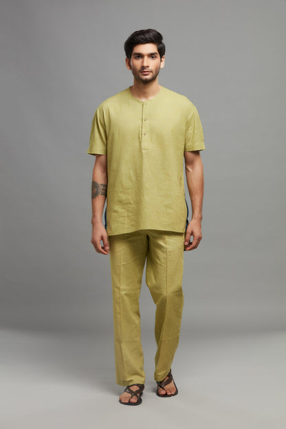 GREEN LINEN  KURTA PANT SET (SET OF 2)