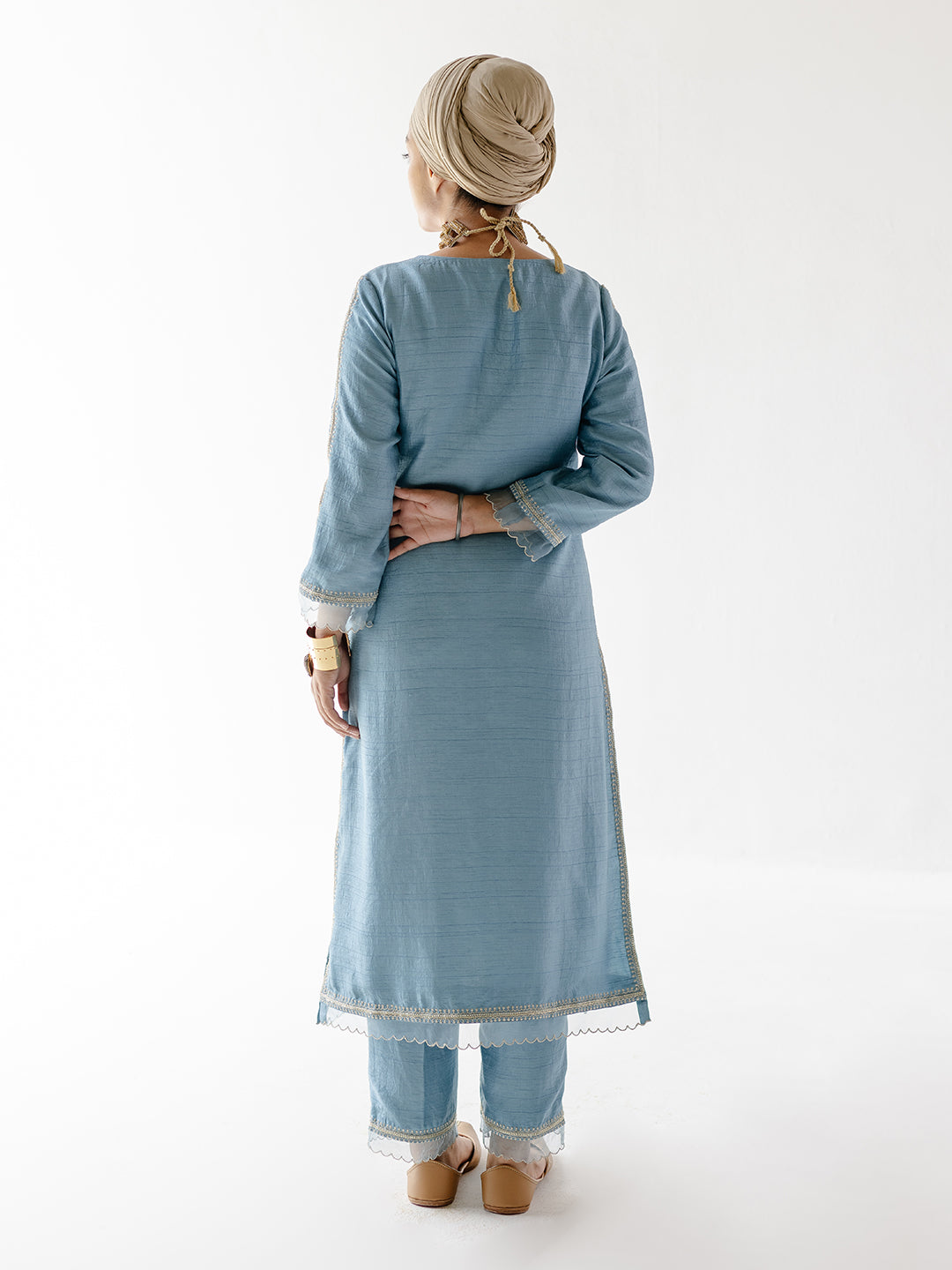 MAAHI KURTA SET