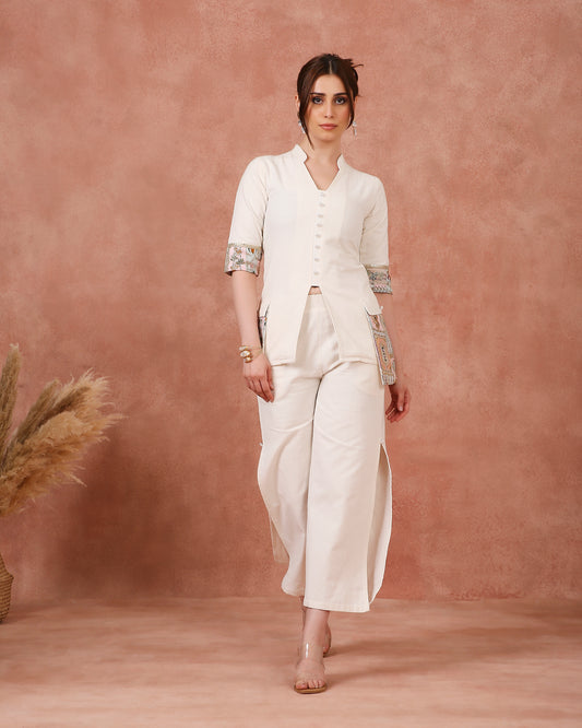 BIG POCKETS WITH SLIT ON PANT ON LINEN