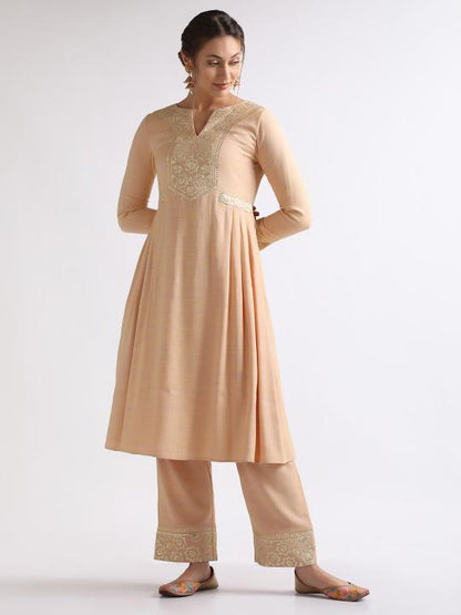 NARGIS KURTA SET