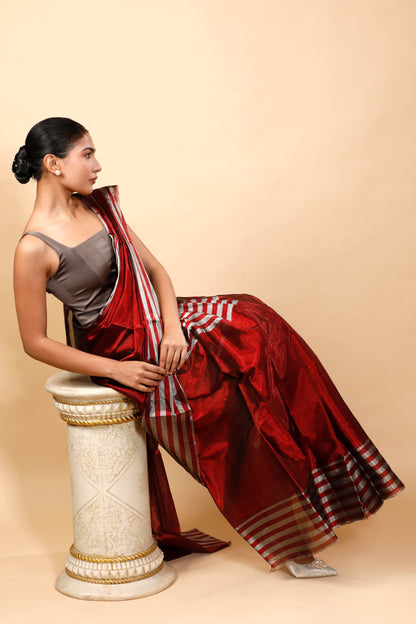 HANDWOVEN RED GREY CHANDERI TISSUE SAREE