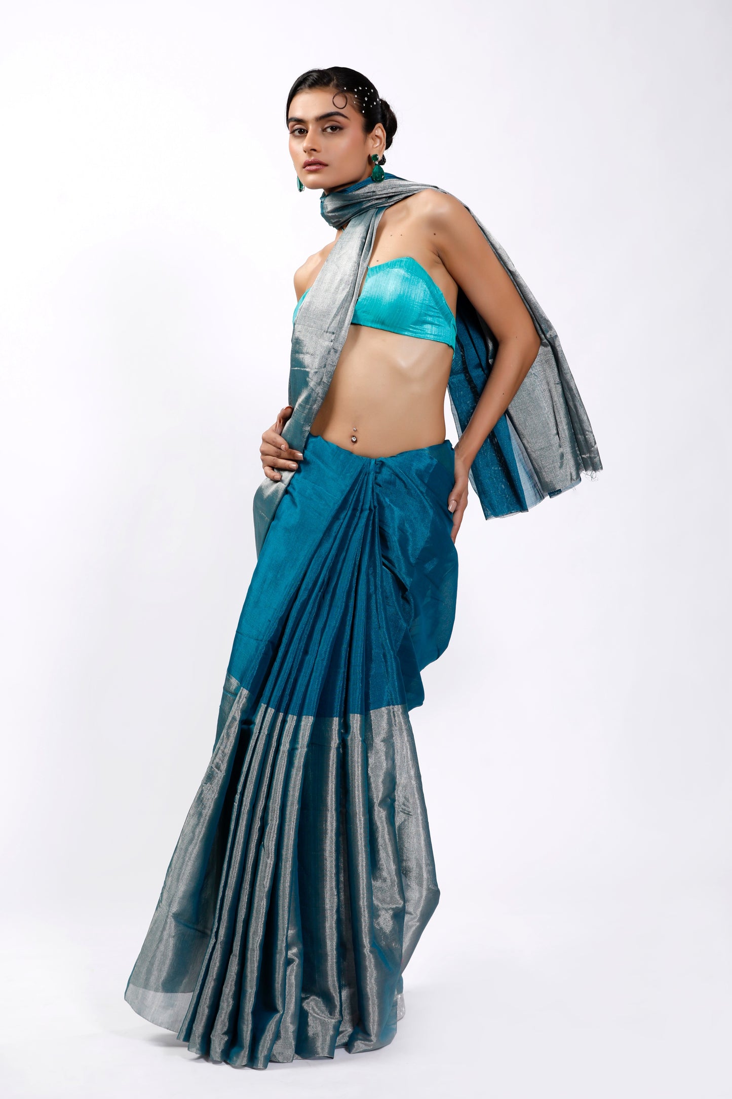 HANDWOVEN BLUE CHANDERI TISSUE SAREE